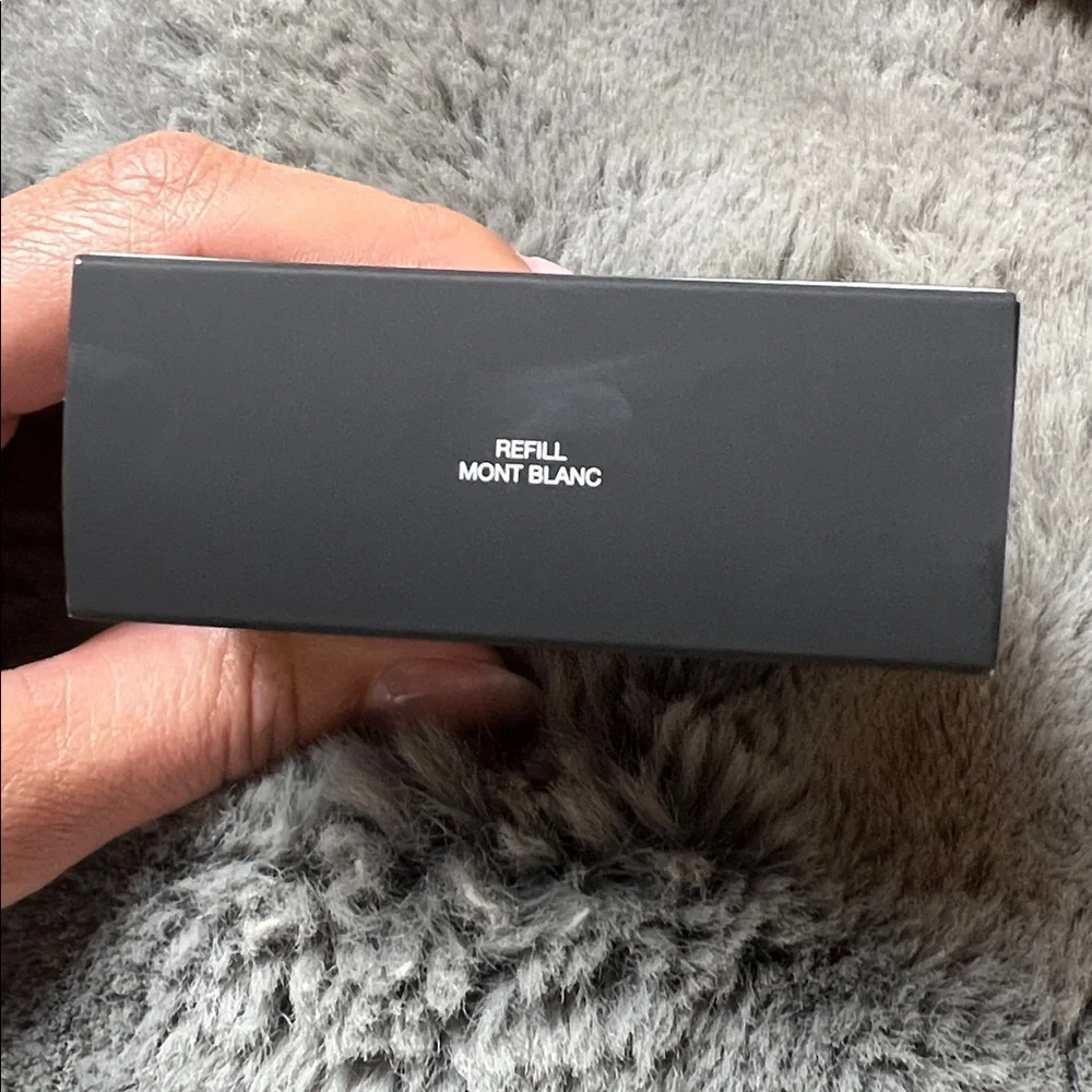 NARS Light Reflecting Serum Cushion Foundation Refill-Mont Blanc